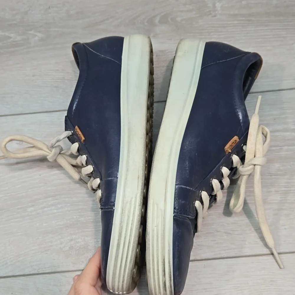 Ecco Women Sofft 7  Blue Leather Sneakers Comfort Shoes Sz 40/9 Slip On